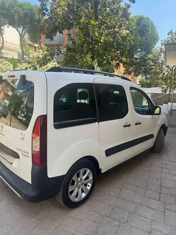 Usata Peugeot TePee Access 75 CV (55 kW) 2016 Station wagon