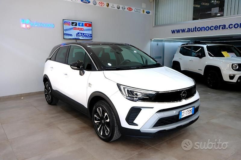 Usata Opel Crossland 130 CV (95 kW) 2024 Bianco SUV