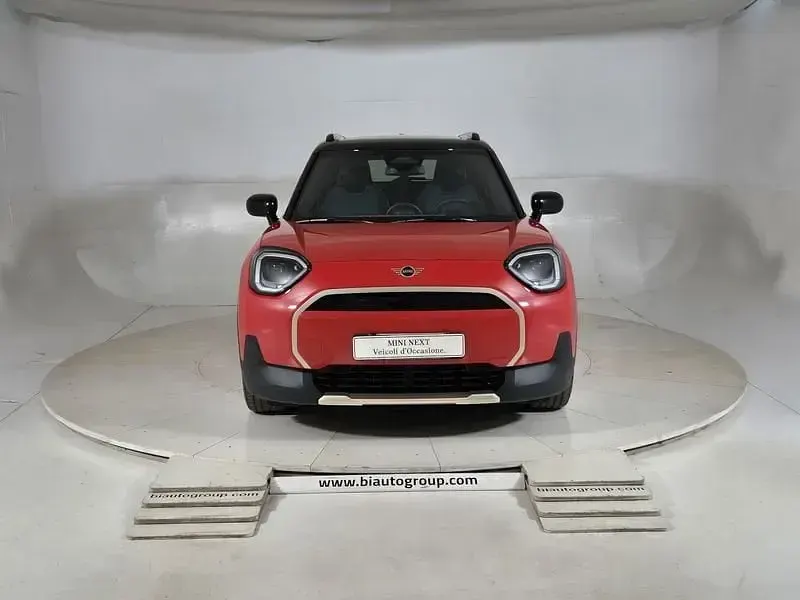 Usata Mini Aceman Favoured 135 kW (184 CV) 2025 Arancione SUV