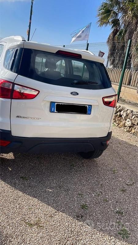 Usata Ford Ecosport Business Edition 95 CV (69 kW) 2017 Bianco SUV