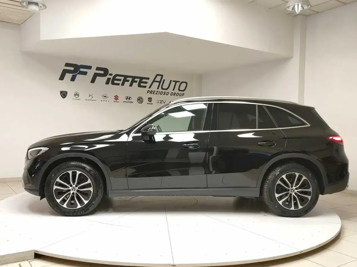 Usata Mercedes GLC220 Advanced Plus 197 CV (144 kW) 2023 Nero SUV