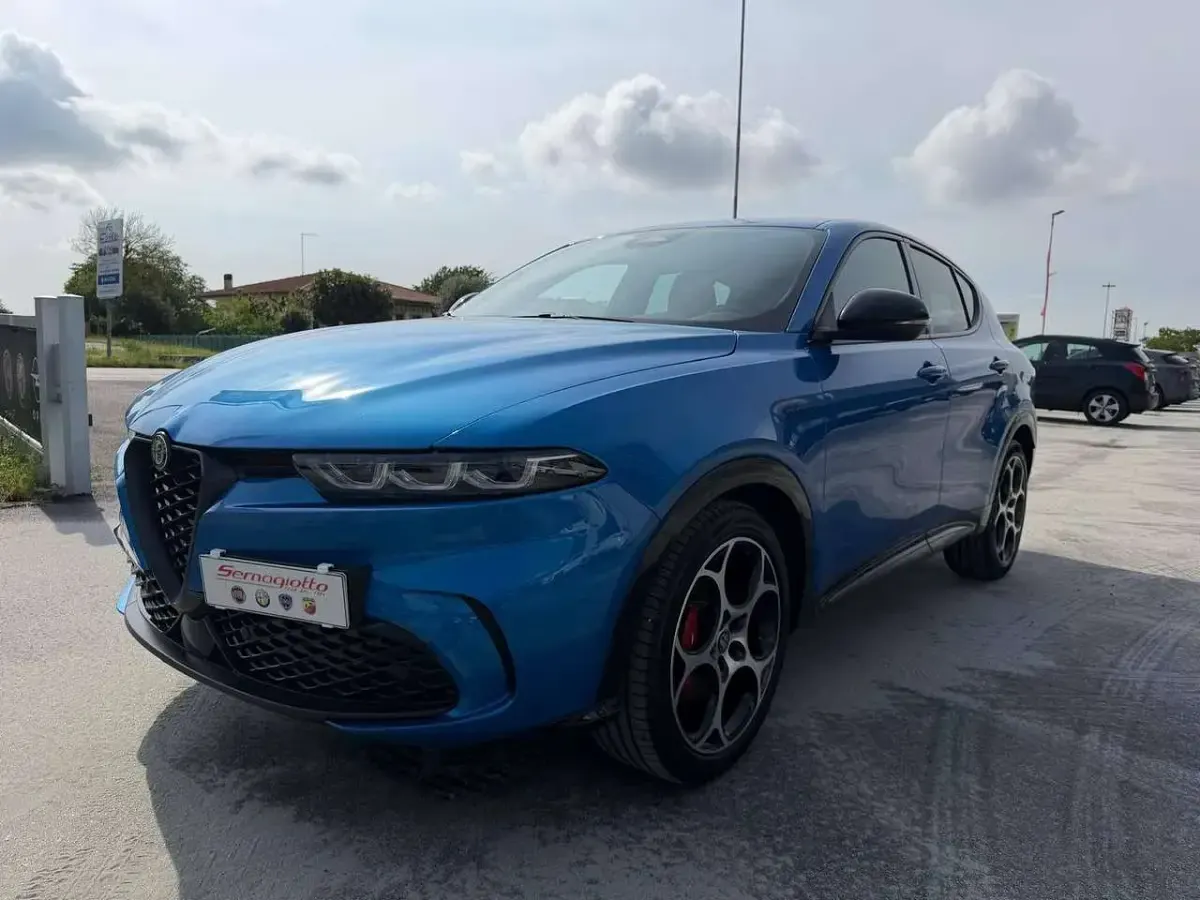 Usata Alfa Romeo Tonale Veloce 160 CV (117 kW) 2024 Blu misano SUV