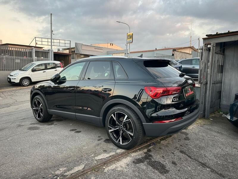 Usata Audi Q3 Advanced 150 CV (110 kW) 2022 Nero SUV