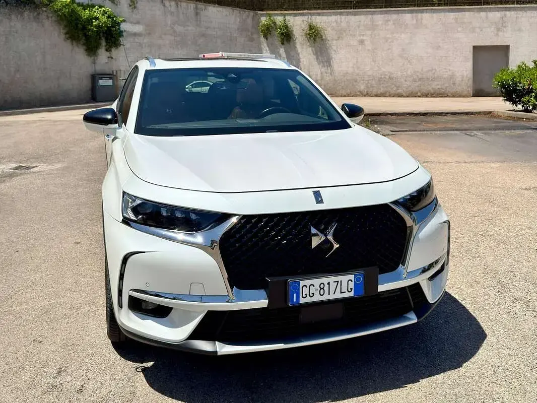 Usata DS Automobiles DS7 Crossback Opera 131 CV (96 kW) 2021 Bianco SUV