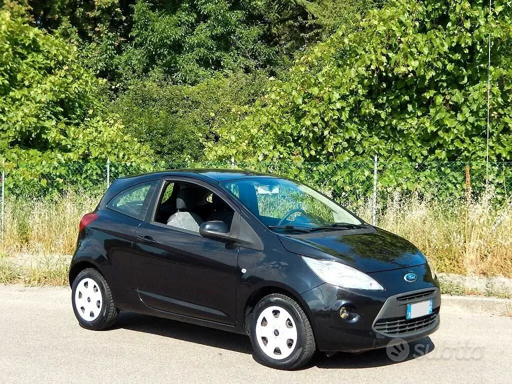 Usata Ford Ka 69 CV (50 kW) 2010 Nero Utilitaria