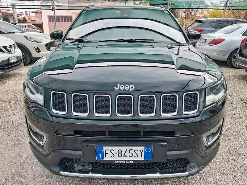 Usata Jeep Compass Limited 120 CV (88 kW) 2018 Nero SUV