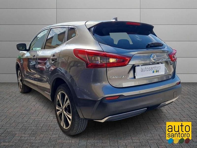 Usata Nissan Qashqai Tekna 110 CV (80 kW) 2018 Grigio SUV