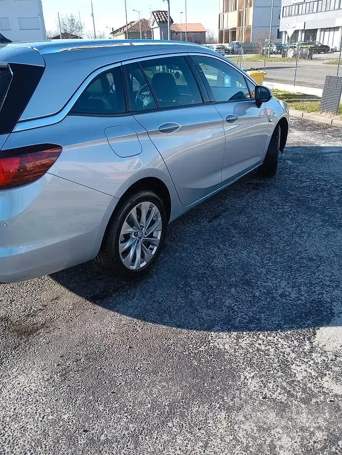 Usata Opel Astra 110 CV (80 kW) 2018 Station wagon