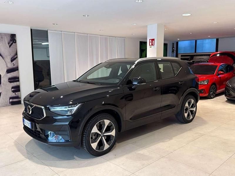 Usata Volvo XC40 Core 197 CV (144 kW) 2024 Nero SUV