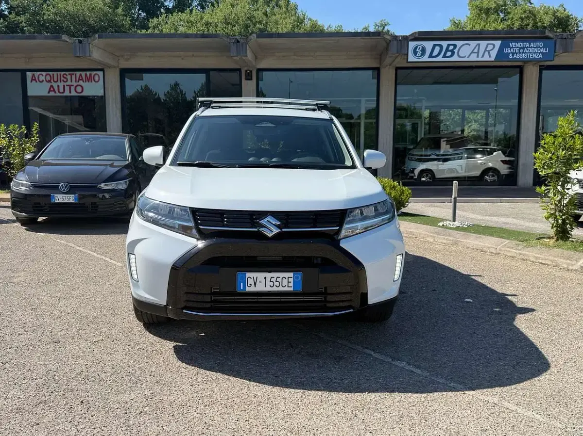 Usata Suzuki Vitara Cool 129 CV (94 kW) 2024 Bianco SUV
