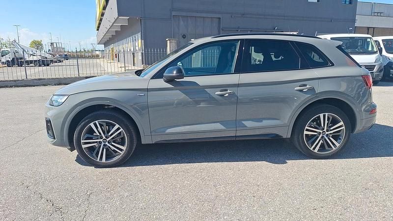 Usata Audi Q5 S-line plus 204 CV (150 kW) 2021 Grigio SUV