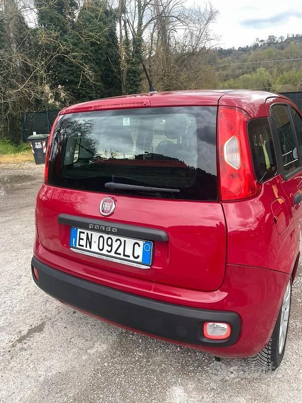 Usata Fiat Panda 2012 Rosso Utilitaria