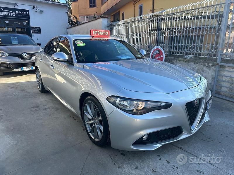 Usata Alfa Romeo Giulia Business 150 CV (110 kW) 2017 Grigio Berlina