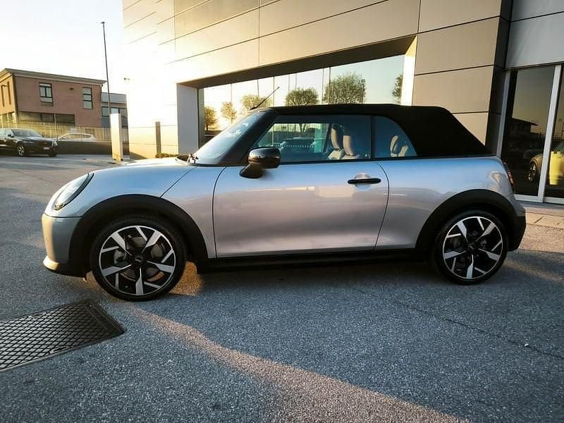 Usata Mini Cooper Cabriolet Classic 163 CV (119 kW) 2025 Grigio Cabrio