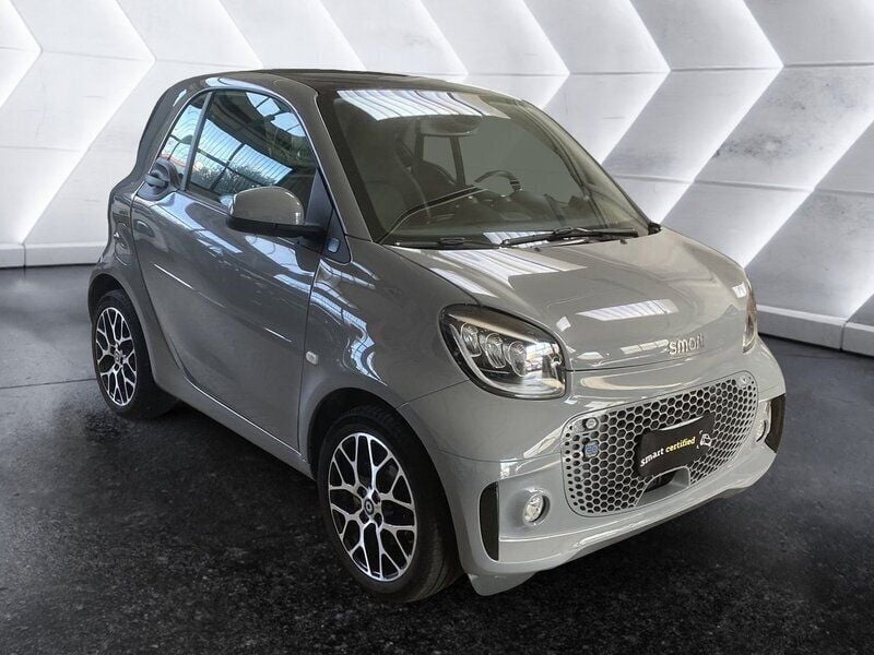 Usata Smart ForTwo Electric Drive Prime 41 kW (56 CV) 2021 Grigio Coupé