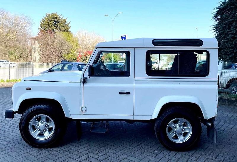 Occasion Land Rover Defender 122 ch (89 kW) 2013 Blanc SUV