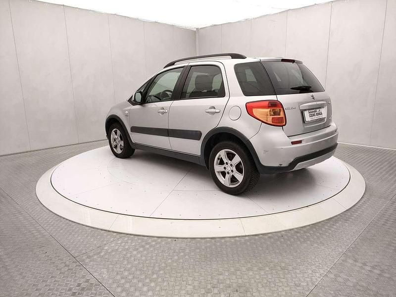 Usata Suzuki SX4 GLX 135 CV (99 kW) 2011 Argento SUV