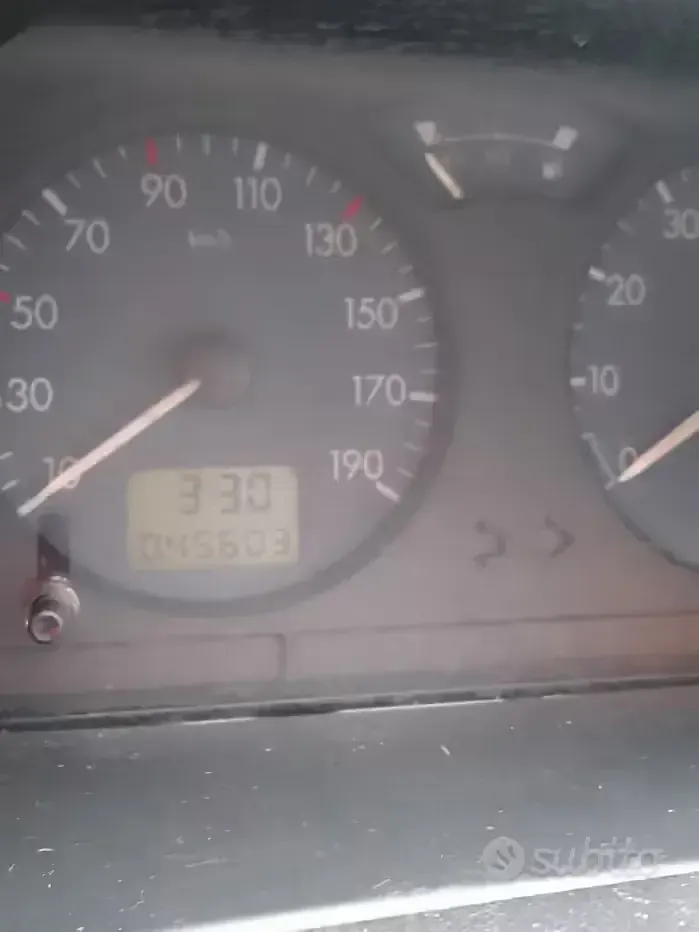 Usata Citroën Saxo 50 CV (36 kW) 2000 Bianco Utilitaria