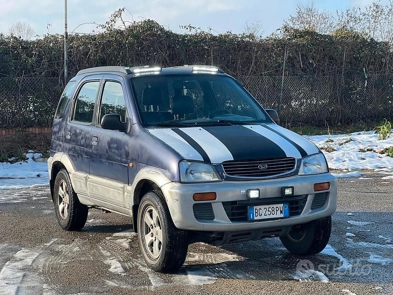 Usata Daihatsu Terios 83 CV (61 kW) 1997 Blu SUV