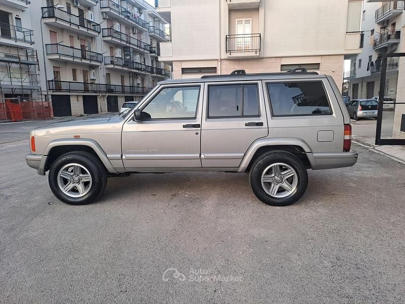 Usata Jeep Cherokee 116 CV (85 kW) 2000 SUV