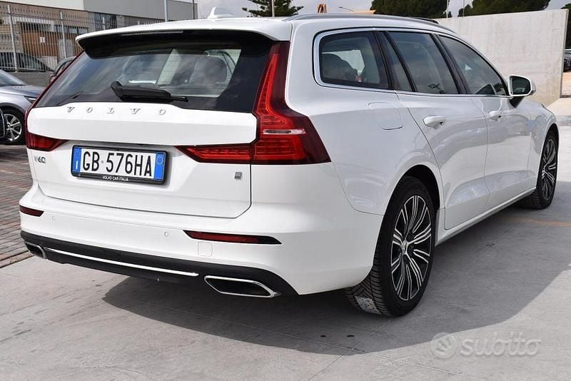 Usata Volvo V60 Inscription 150 CV (110 kW) 2020 Bianco Station wagon