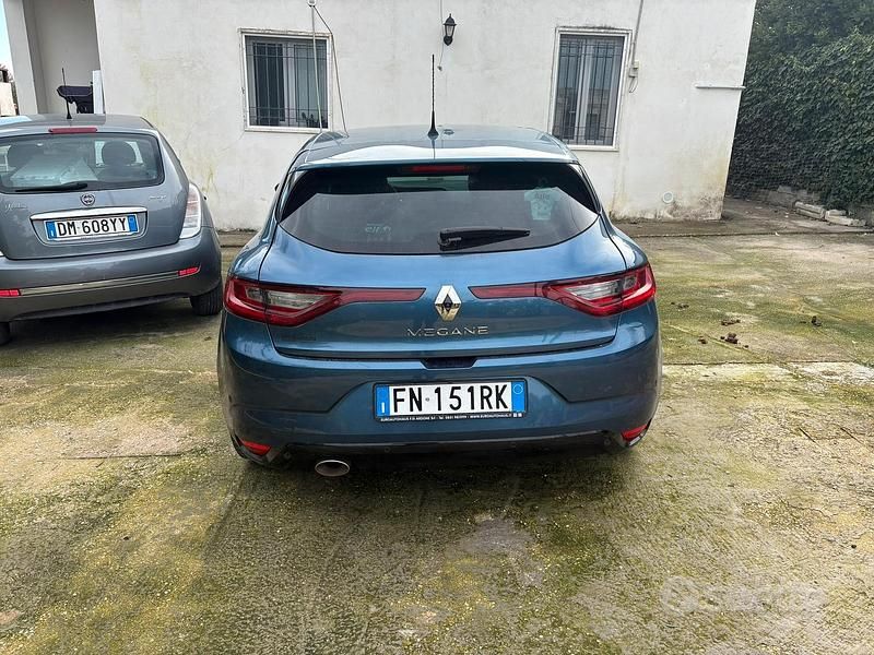 Usata Renault Mégane IV 110 CV (80 kW) 2018 Blu Berlina