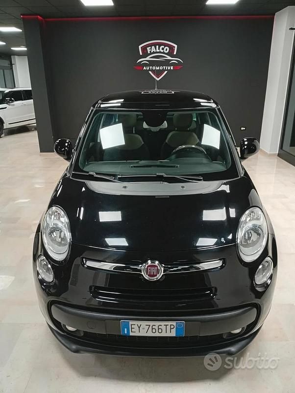 Usata Fiat 500L Living 105 CV (77 kW) 2015 Nero Monovolume