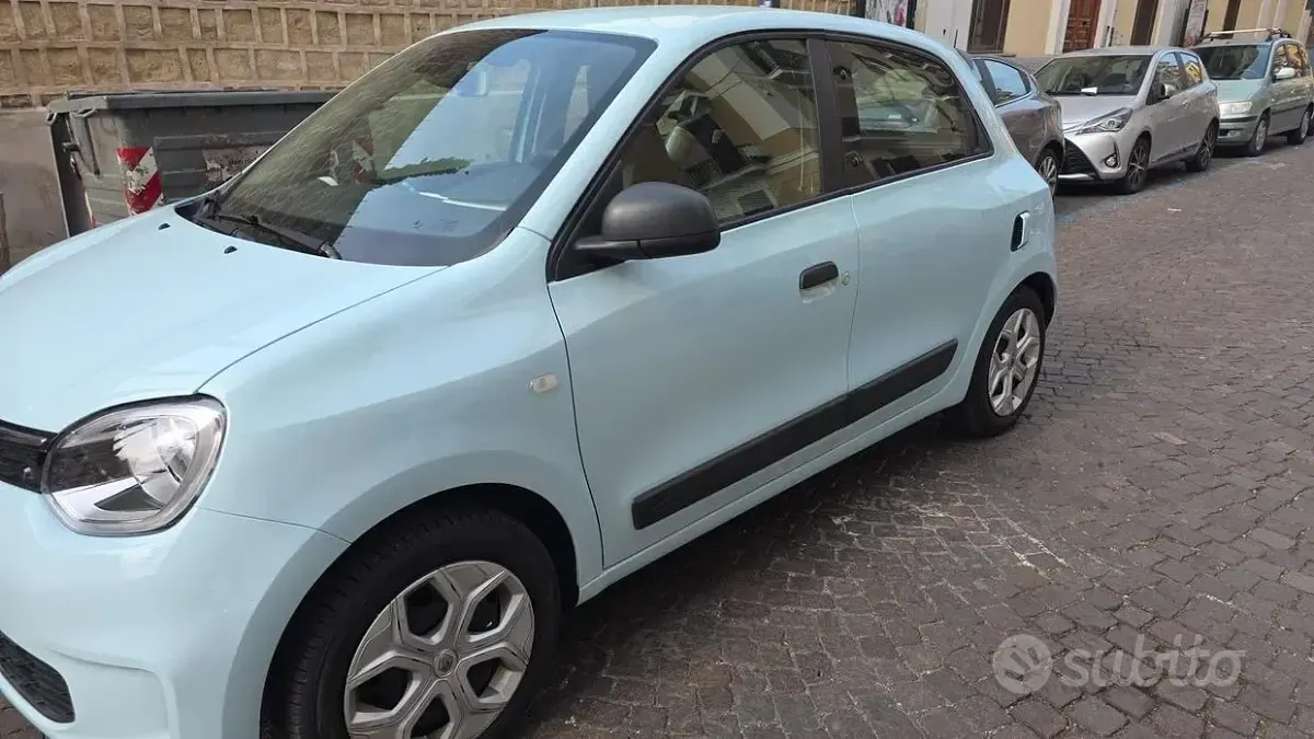 Usata Renault Twingo SE 75 CV (55 kW) 2021 Utilitaria