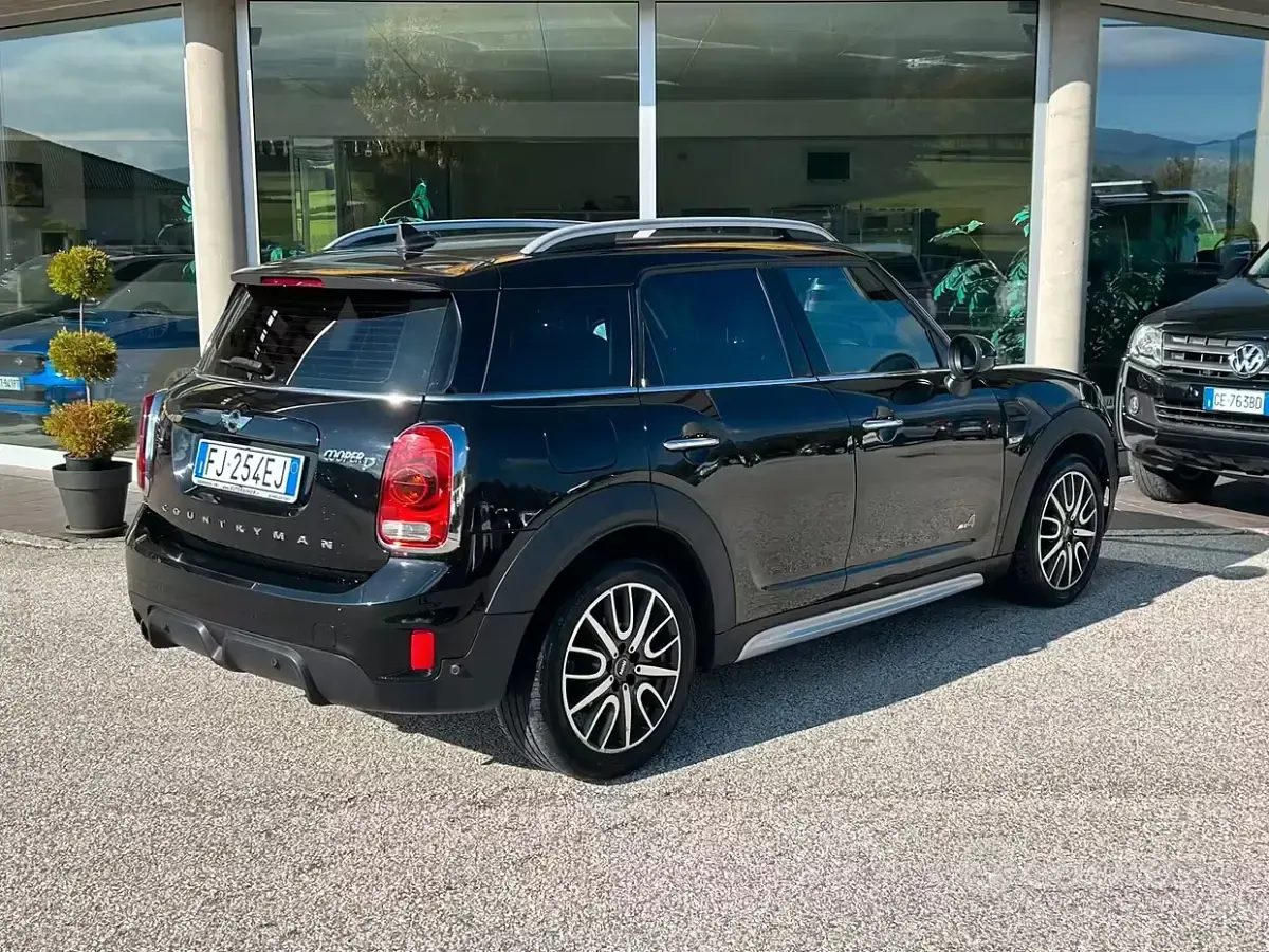 Usata Mini John Cooper Works Countryman 150 CV (110 kW) 2017 Nero SUV