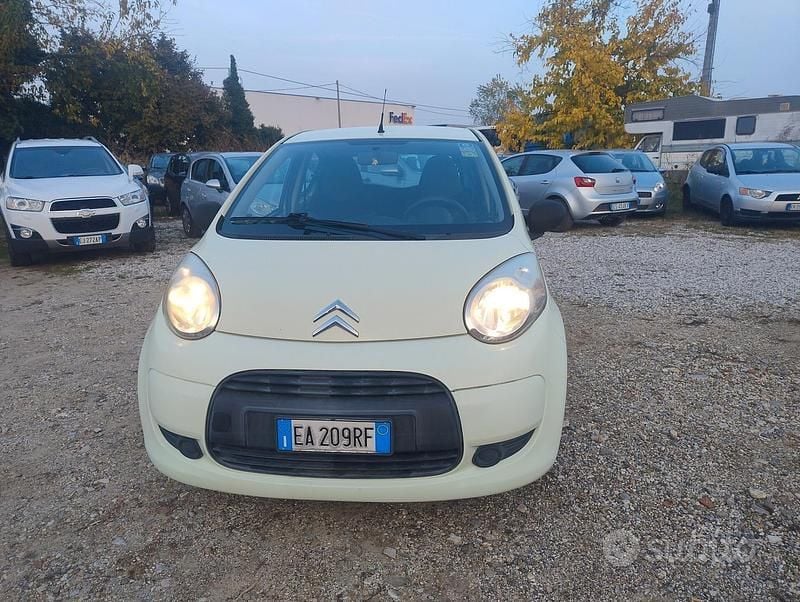 Usata Citroën C1 67 CV (49 kW) 2010 Bianco Utilitaria