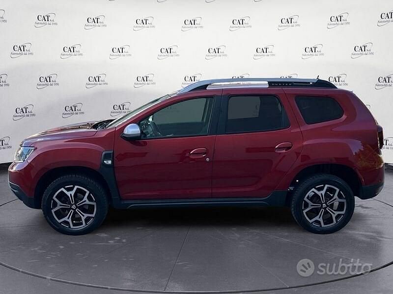 Käytetty Dacia Duster Prestige 116 HP (85 kW) 2021 Punainen Katumaasturi
