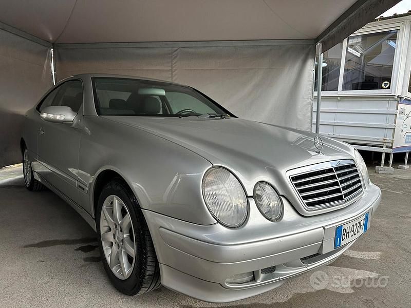 Usata Mercedes CLK200 191 CV (140 kW) 2000 Grigio Station wagon