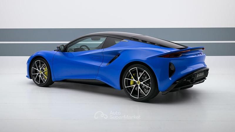 Nuova Lotus Emira 364 CV (267 kW) 2025 Blu metallizzato Coupé