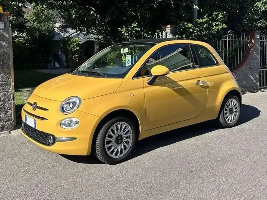 Usata Fiat 500C Lounge 69 CV (50 kW) 2016 Giallo Cabrio