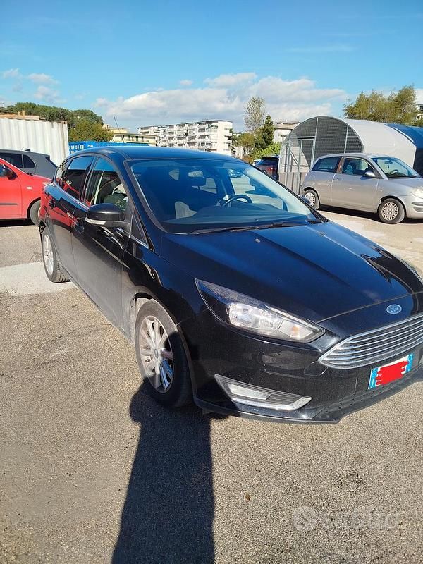 Usata Ford Focus Titanium 120 CV (88 kW) 2016 Nero Berlina