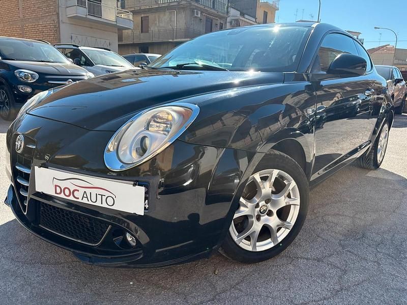 Usata Alfa Romeo MiTo Distinctive 95 CV (69 kW) 2011 Nero Utilitaria