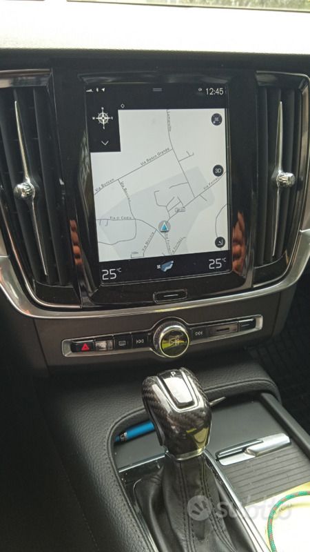 Usata Volvo V90 150 CV (110 kW) 2017 Bianco Station wagon