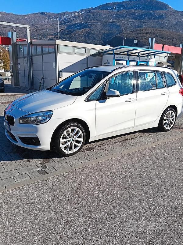 Bianco Usata 2018 BMW 218 Monovolume | 13.900 € (Ottimo prezzo) - Immagine 1/4