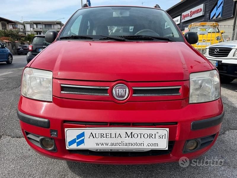 Usata Fiat Panda Dynamic 60 CV (44 kW) 2009 Rosso Utilitaria