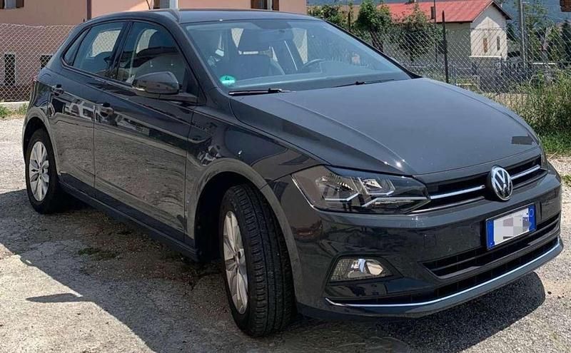 Usata VW Polo Highline 95 CV (69 kW) 2018 Grigio Utilitaria