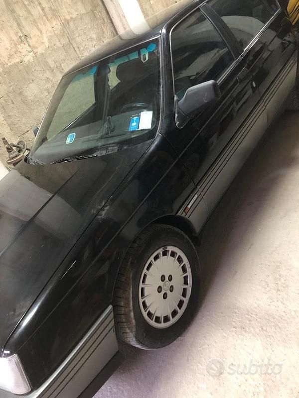 Usata Alfa Romeo 164 1990 Nero Berlina