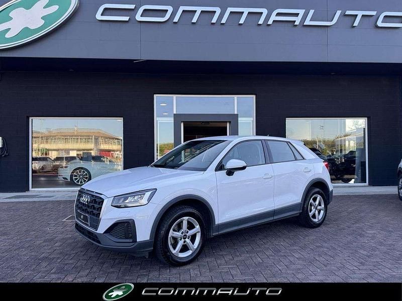 Usata Audi Q2 Business 116 CV (85 kW) 2023 Bianco SUV