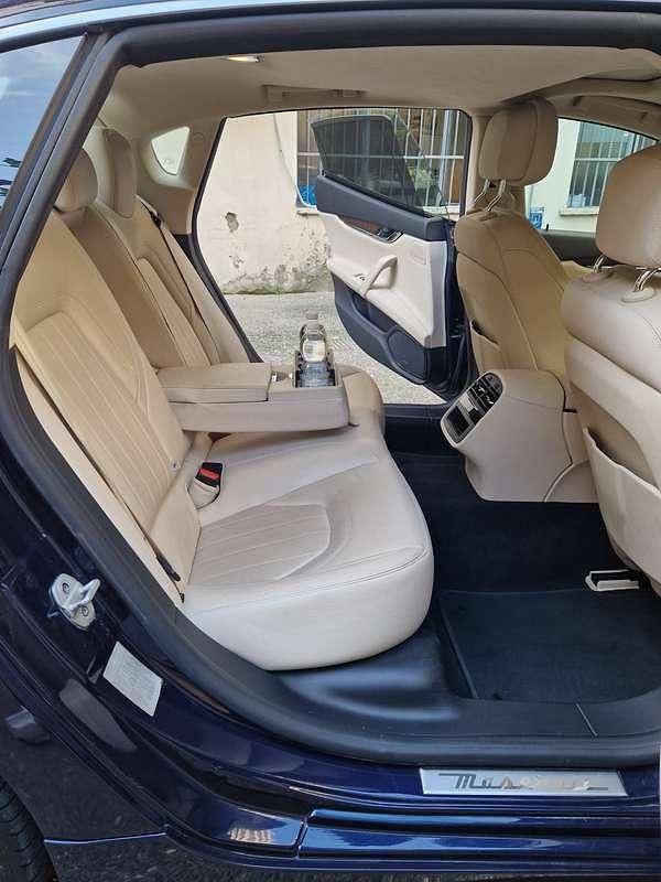 Usata Maserati Quattroporte GranLusso 275 CV (202 kW) 2018 Berlina