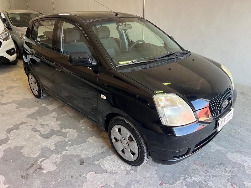 Usata Kia Picanto Spirit 60 CV (44 kW) 2008 Nero Utilitaria