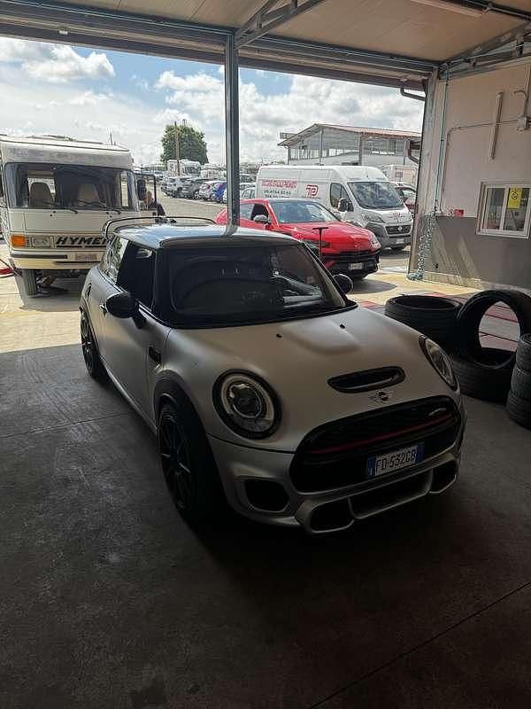 Usata Mini John Cooper Works Sport 231 CV (169 kW) 2016 Utilitaria