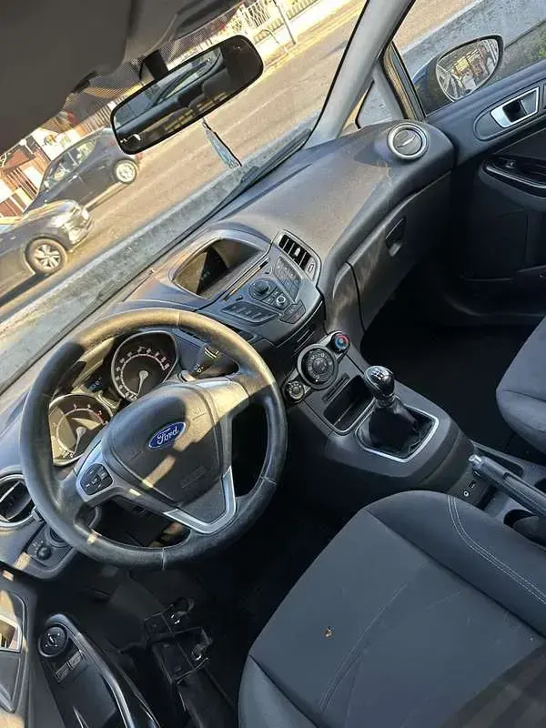 Usata Ford Fiesta Titanium 60 CV (44 kW) 2013 Berlina