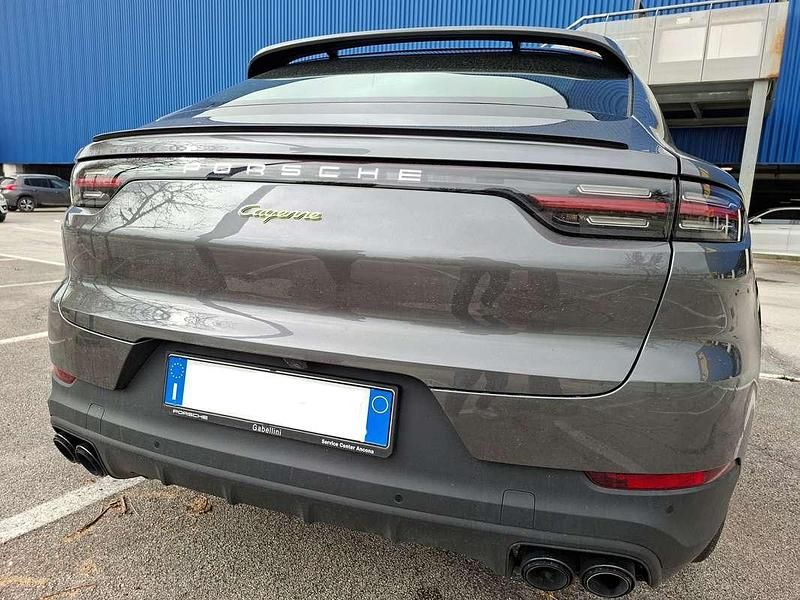 Usata Porsche Cayenne Coupe 340 CV (250 kW) 2021 Grigio Coupé