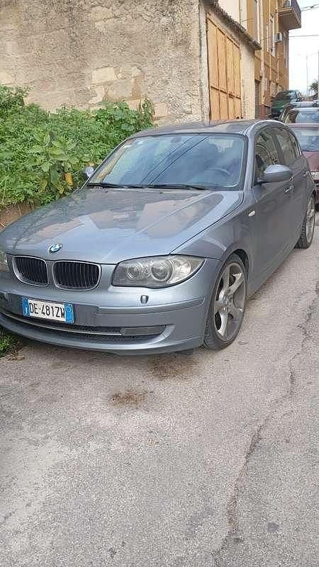 Usata BMW 120 177 CV (130 kW) 2007 Utilitaria