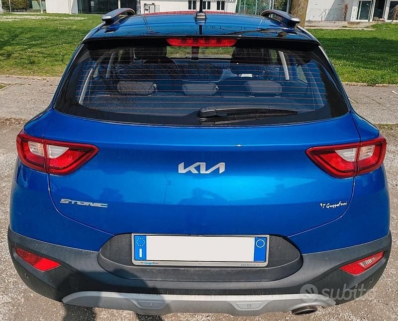 Usata Kia Stonic Urban 84 CV (61 kW) 2021 Blu SUV