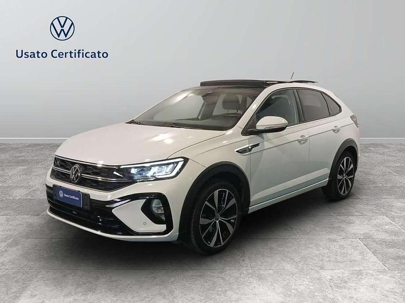 Pure white deep black perlato Usata 2022 VW Taigo R-line SUV | 20.500 € (Buon prezzo) - Immagine 1/4